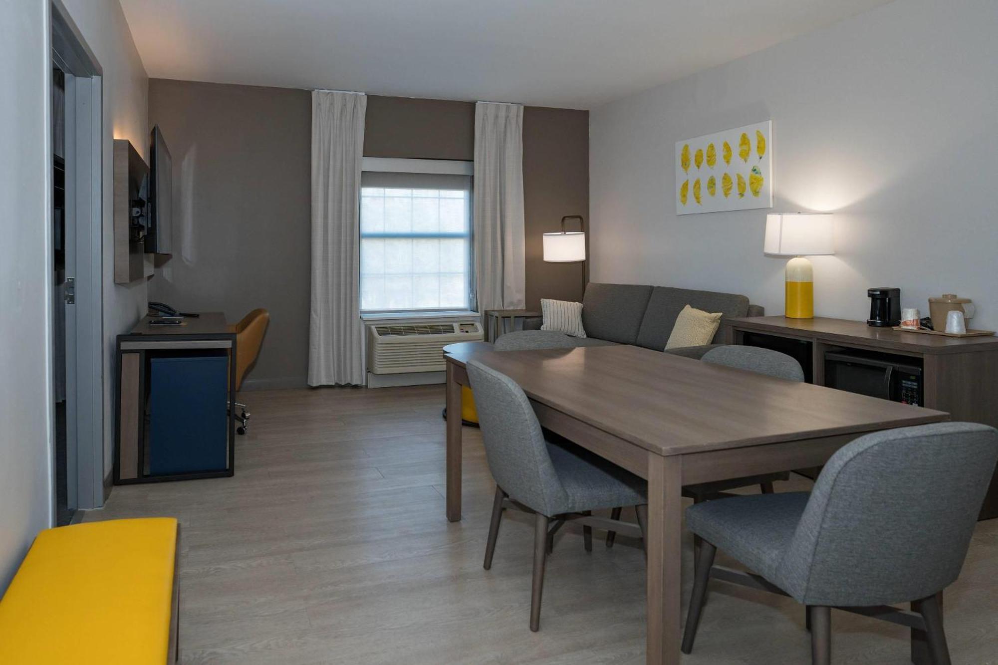 Comfort Inn & Suites River City Decatur Zewnętrze zdjęcie
